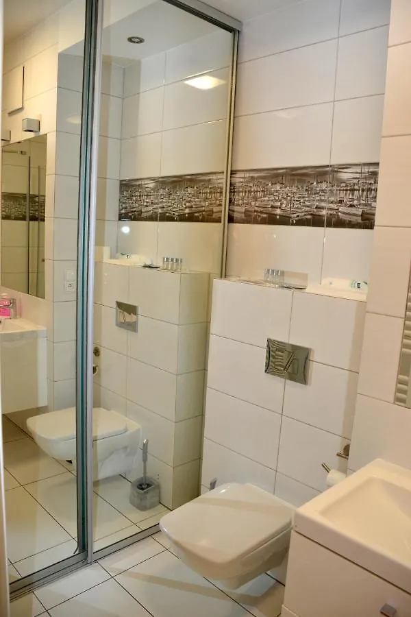 Apartamenty Centrum Nad Motlawa Z Widokiem Na Patio Z Balkonem Danzig Apartment